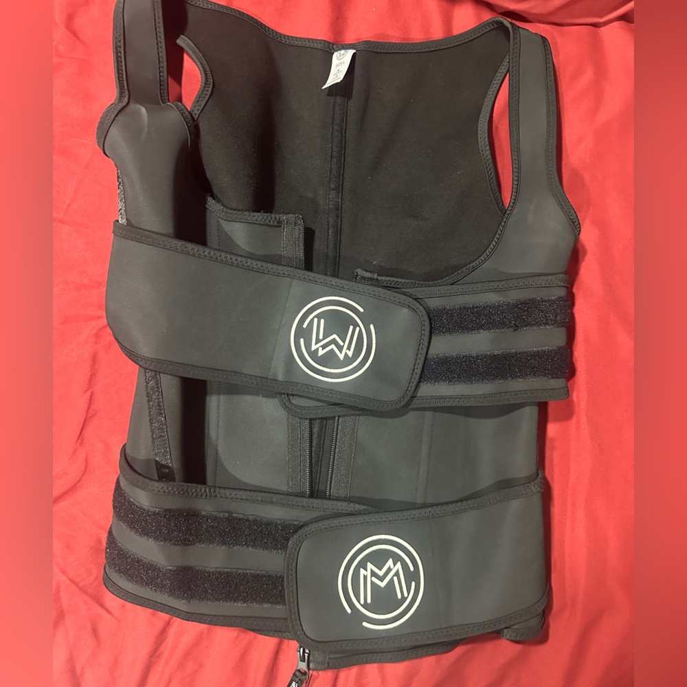 What waist trainer vest